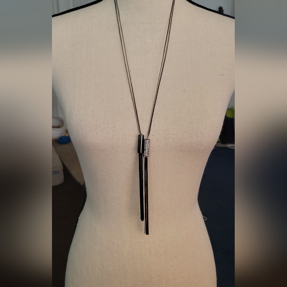 The Limited long elegant bolero style necklace like new excellent condition